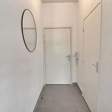 Cosy For 2 In Lägenhet Marseille